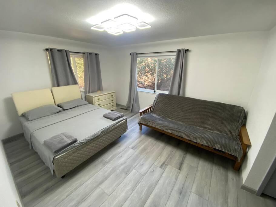 Scenic View Villa Near Yosemite Гровленд Екстер'єр фото